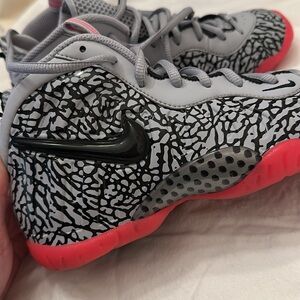 NIKE Foamposite Elephant Print Gum Bottom 5M/6.5W